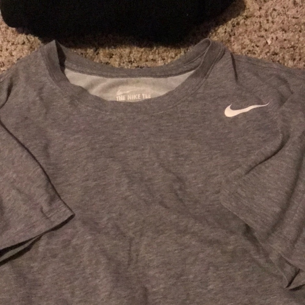 MENS Nike drifit T-shirt